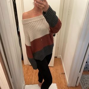 Color block off the shoulder sweater size S from Lulu’s. Lightly worn